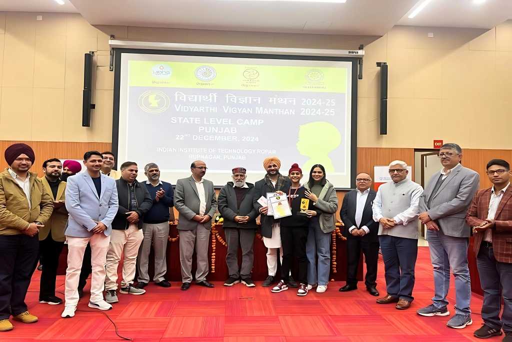 Master Ranfateh Singh Secures 3rd Position at Vidyarthi Vigyan Manthan 2024 State Camp